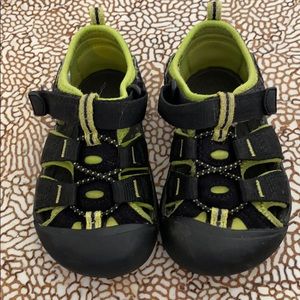 Keen’s Boy’s Washable Water Shoes